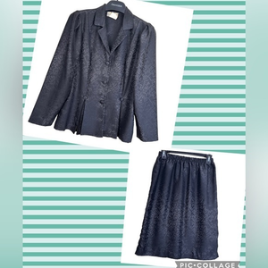 Vintage Leslie Belle Black‎ jacket and skirt size 9-10